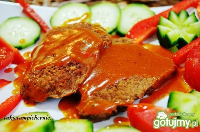 Bitki wołowe w paprykowym sosie Bitki wołowe w paprykowym sosie