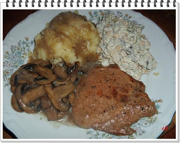 Bitki z pieczarkami Eli