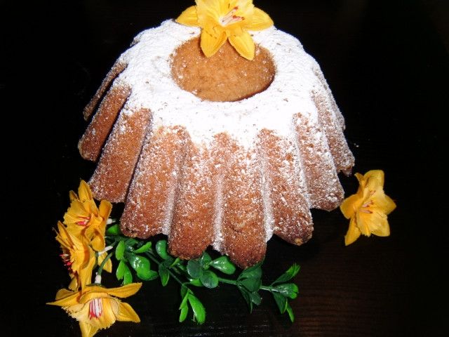 Błyskawiczna babka jogurtowa