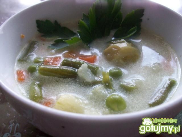 Błyskawiczna jarzynowa z kaszą jaglaną Błyskawiczna jarzynowa z kaszą jaglaną