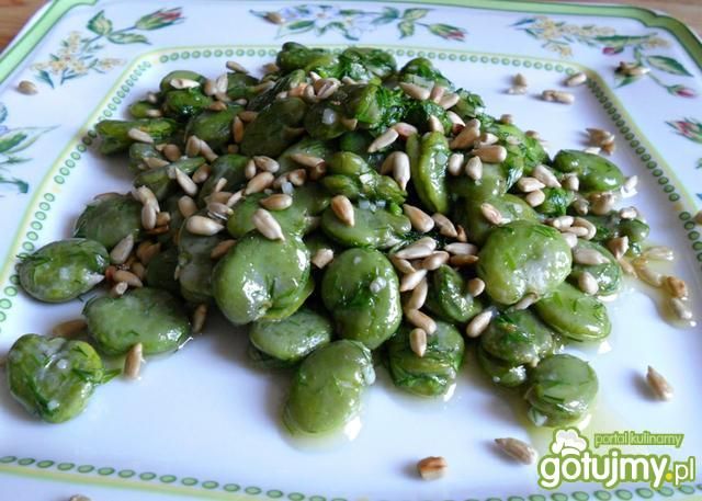 Bób w sosie koperkowo-czosnkowym Bób w sosie koperkowo-czosnkowym