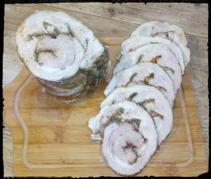 Boczek rolowany gotowany Boczek rolowany gotowany