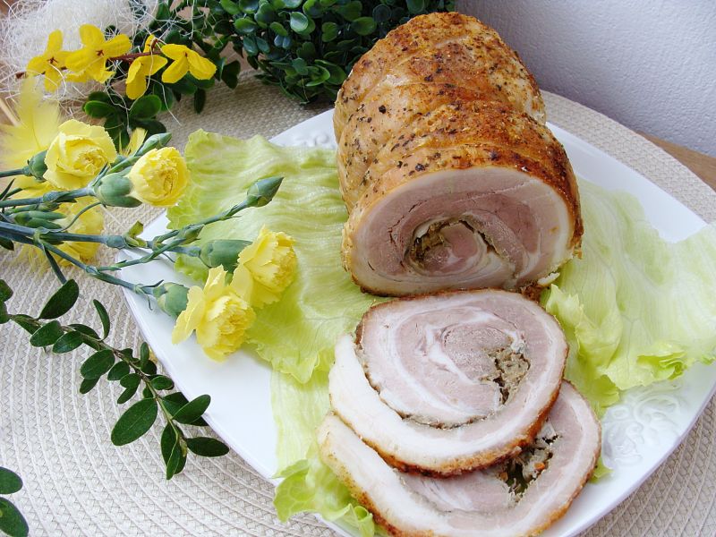 Boczek rolowany z cebulą Boczek rolowany z cebulą