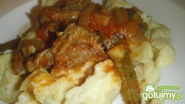 Boeuf strogonow na winie Boeuf strogonow na winie