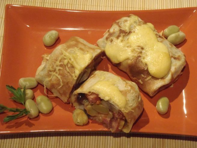 Bogato nadziane naleśniki