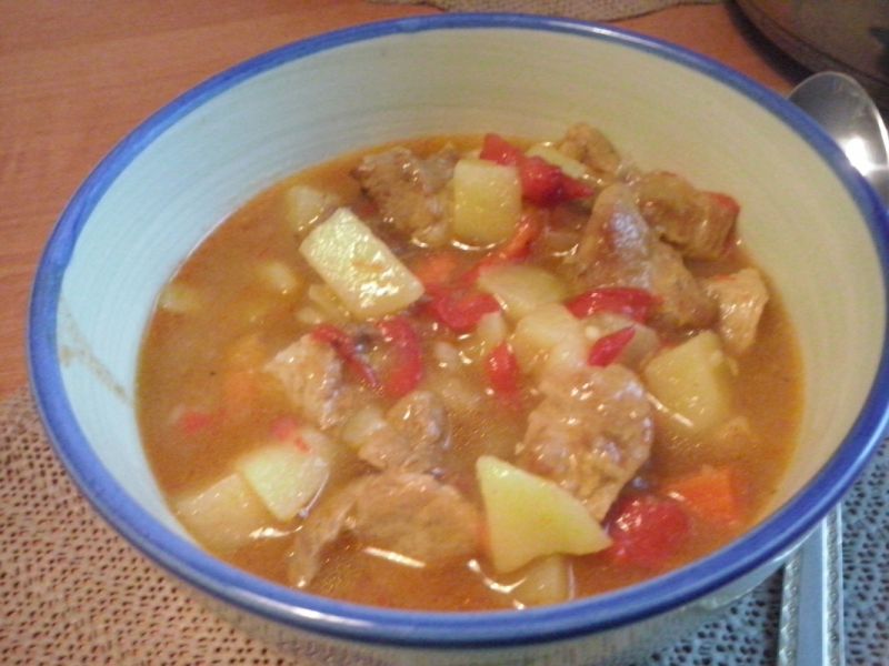 Bogracz- gulasz węgierski