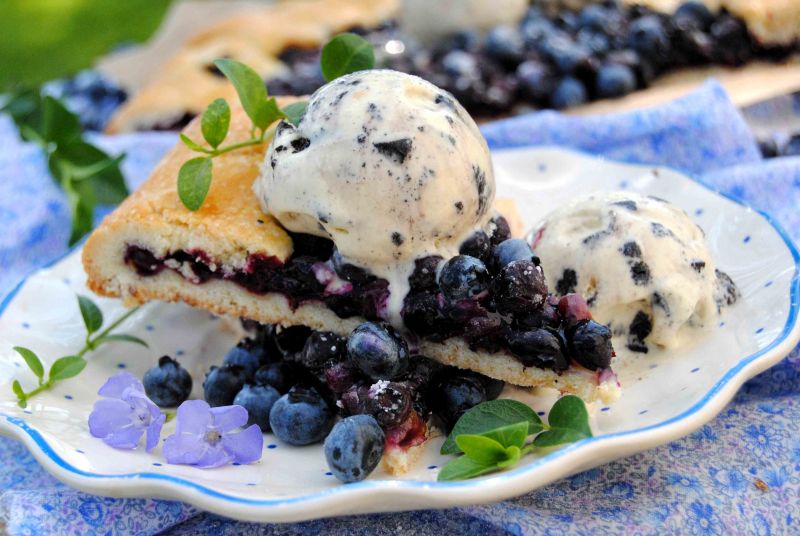 Borówkowa tarta rustykalna 