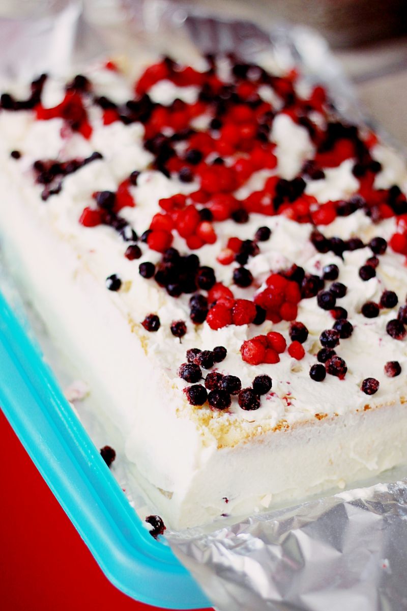 Borówkowo poziomkowa pokusa