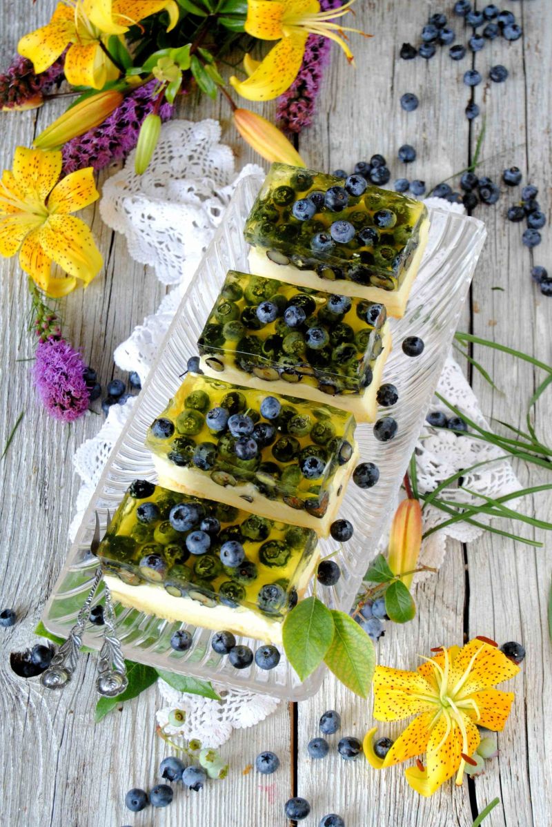 Borówkowy budyniowiec Borówkowy budyniowiec