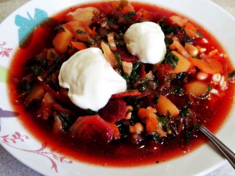 Botwinka a'la barszcz ukraiński Botwinka a'la barszcz ukraiński