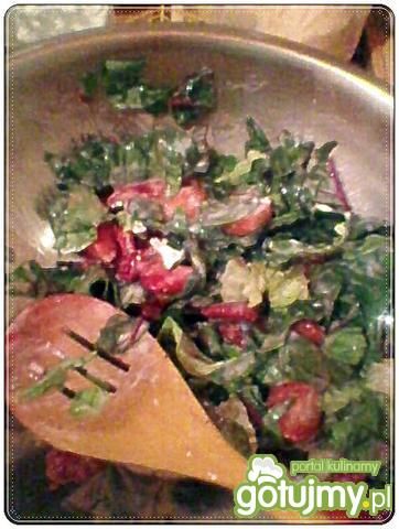 Botwinka z fetą i jogurtem Botwinka z fetą i jogurtem