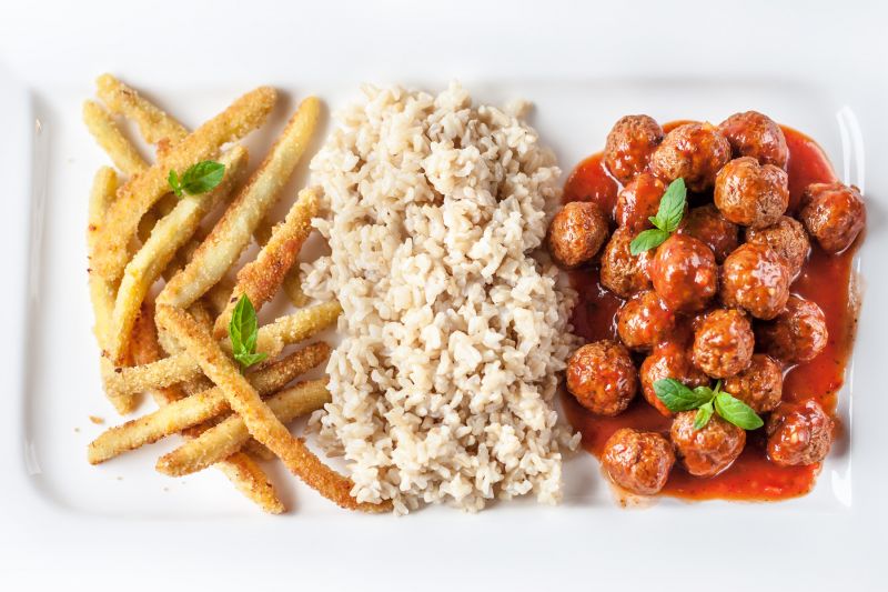 Brazylijskie klopsiki w słodkiej glazurze Brazylijskie klopsiki w słodkiej glazurze