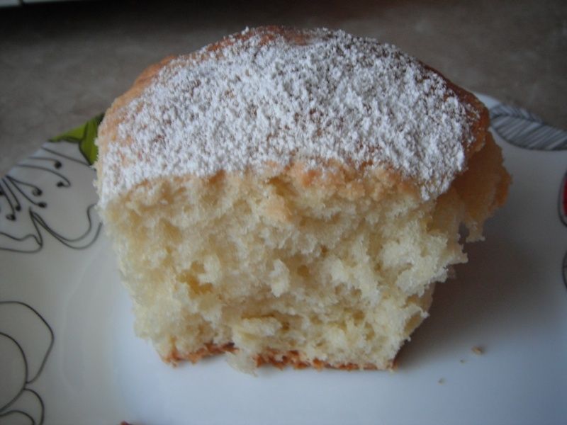 Brioszki drożdżowe Brioszki drożdżowe