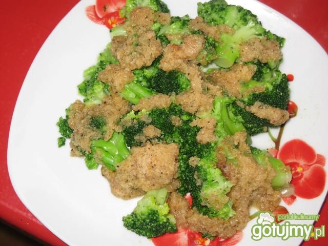 Brokuł z bułka tartą