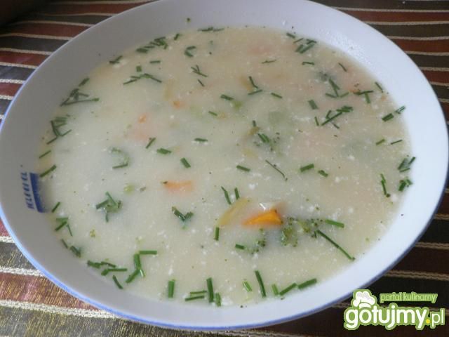 Brokułowa zupa za szczypiorkiem Brokułowa zupa za szczypiorkiem