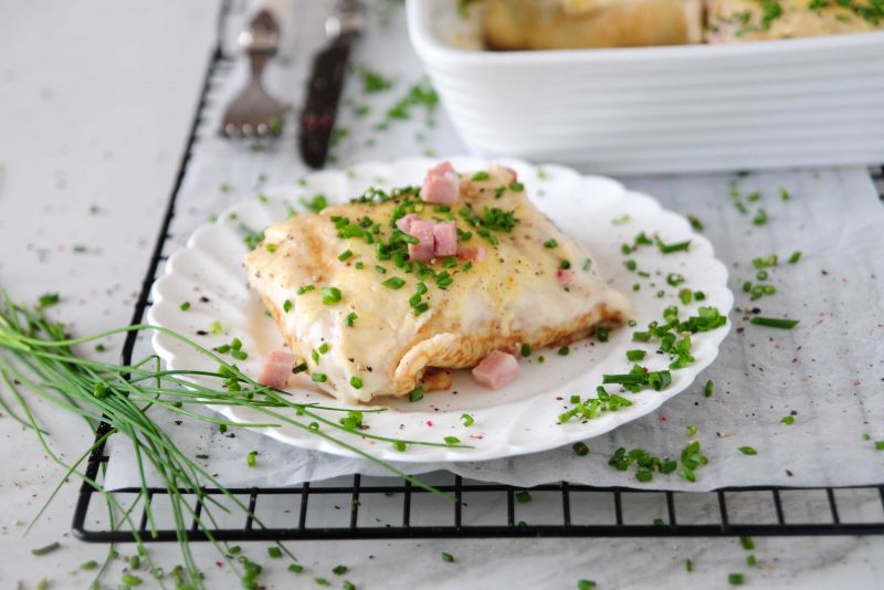 Brokułowe naleśniki pod beszamelem Brokułowe naleśniki pod beszamelem