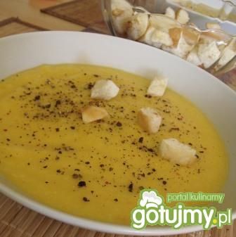 Brokułowy krem na ostro