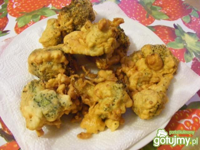 Brokuły w cieście naleśnikowym Brokuły w cieście naleśnikowym