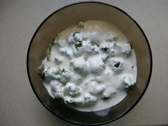 Brokuły z kurczakiem Brokuły z kurczakiem