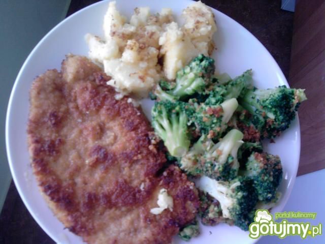 Brokuły z zasmażką