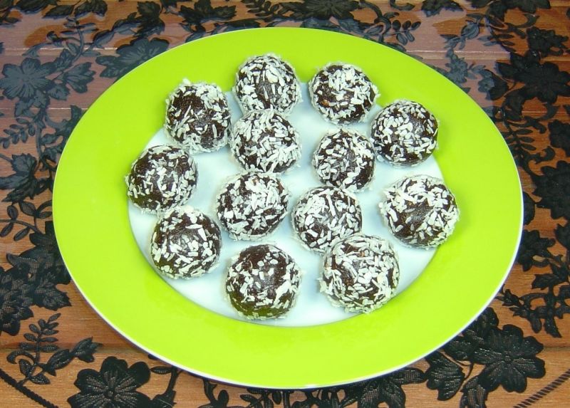 Brownie kulki mocy - szybkie i łatwe do zrobienia Brownie kulki mocy - szybkie i łatwe do zrobienia