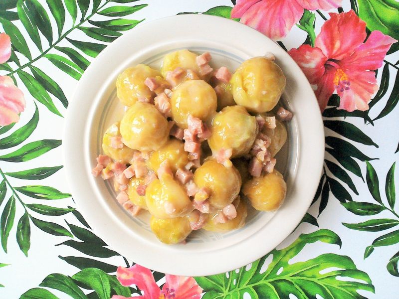 Brukselka w sosie z boczkiem