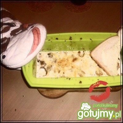 Brukselka zapiekana w sosie serowo-zioło