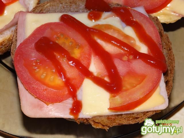 Bruschetta serowo-pomidorowa