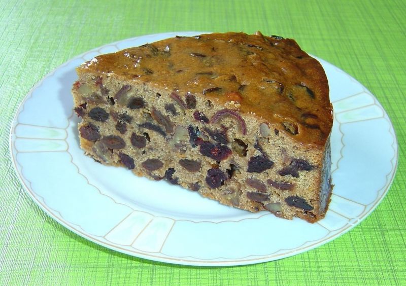 Brytyjskie bożonarodzeniowe ciasto owocowe