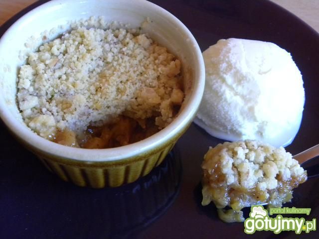 Brzoskwinie pod pierzynką