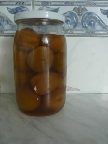 Brzoskwinie w kompocie