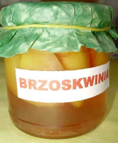 Brzoskwinie w syropie