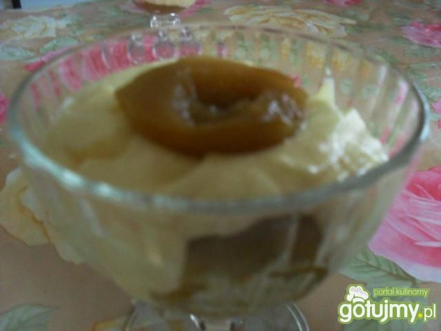 brzoskwinie z z musem z kaszki manny