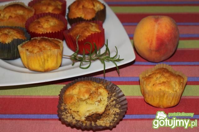 Brzoskwiniowe muffinki