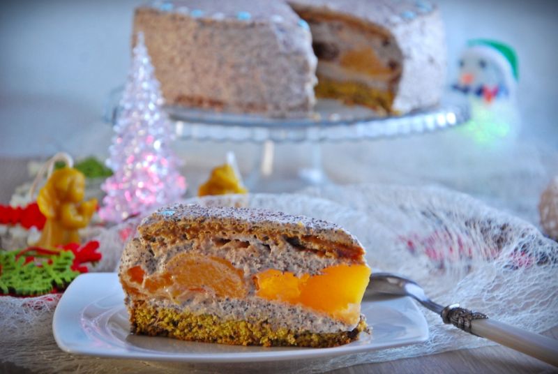 Brzoskwiniowiec z masą makową Brzoskwiniowiec z masą makową