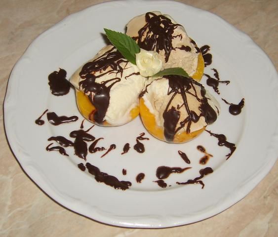 Brzoskwiniowy deser Brzoskwiniowy deser