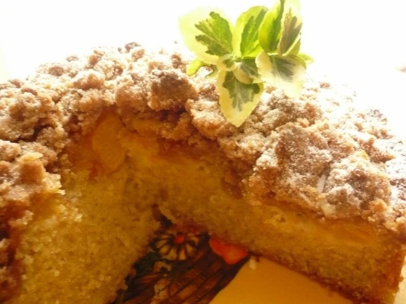 Brzoskwiniowy kołacz Brzoskwiniowy kołacz