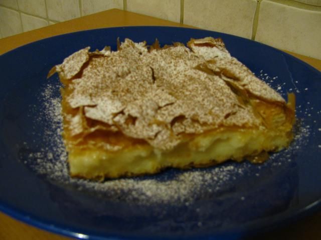 Bugaca- slodki placek Bugaca- slodki placek