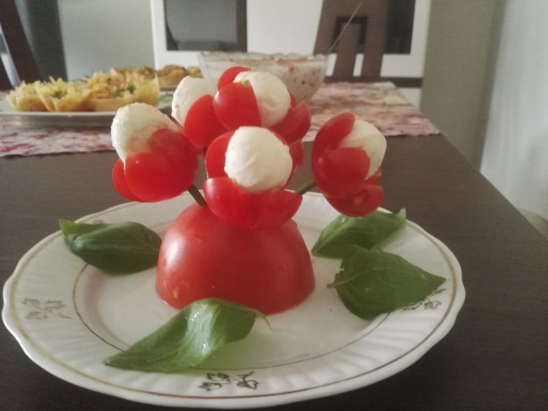 Bukiecik caprese Bukiecik caprese