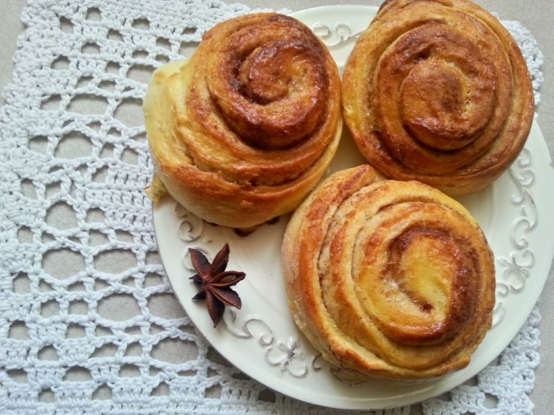 Bułeczki cynamonki Bułeczki cynamonki