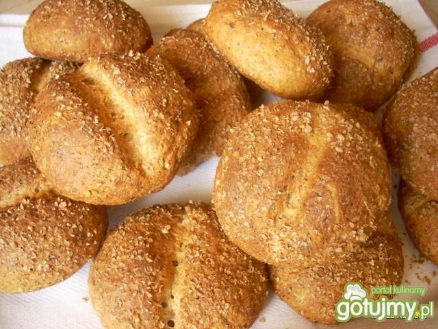 Bułeczki murarki pełnoziarniste Bułeczki murarki pełnoziarniste