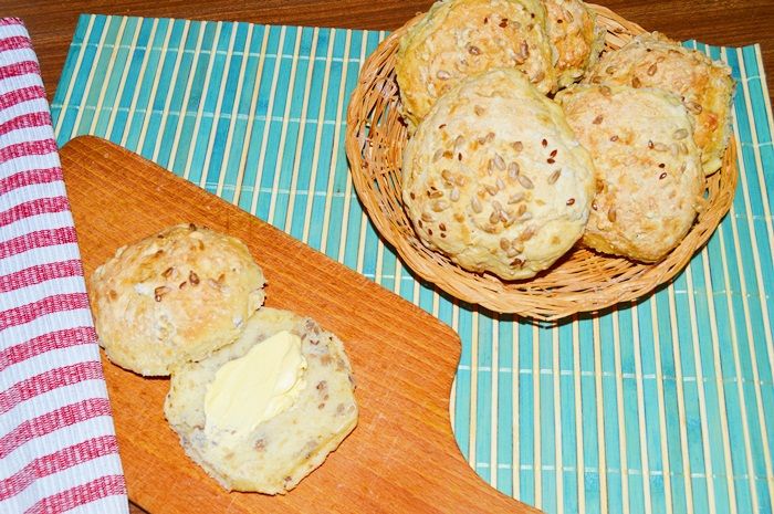 Bułeczki owsiane ze słonecznikiem