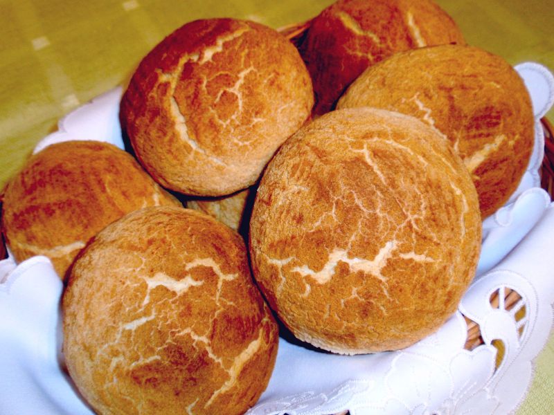 Bułeczki pełnoziarniste z powłoką tygrysią Bułeczki pełnoziarniste z powłoką tygrysią