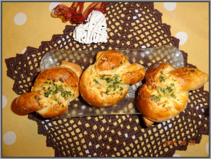 Bułeczki supełki  Bułeczki supełki