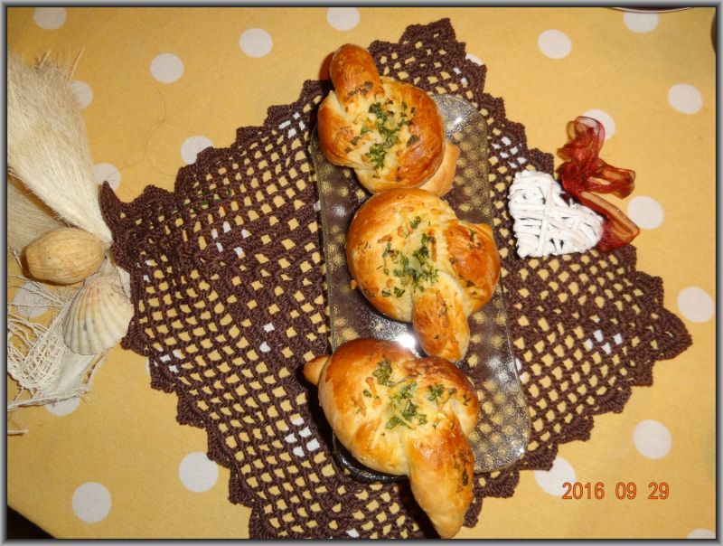 Bułeczki supełki  Bułeczki supełki