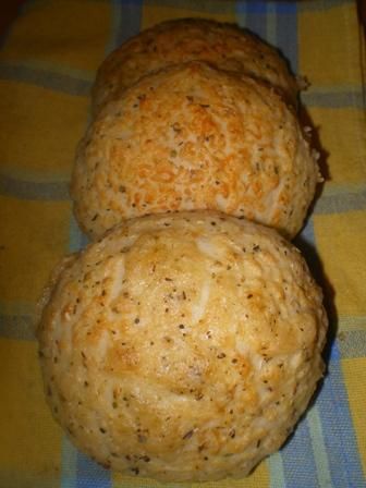 Bułeczki w parmezanie 