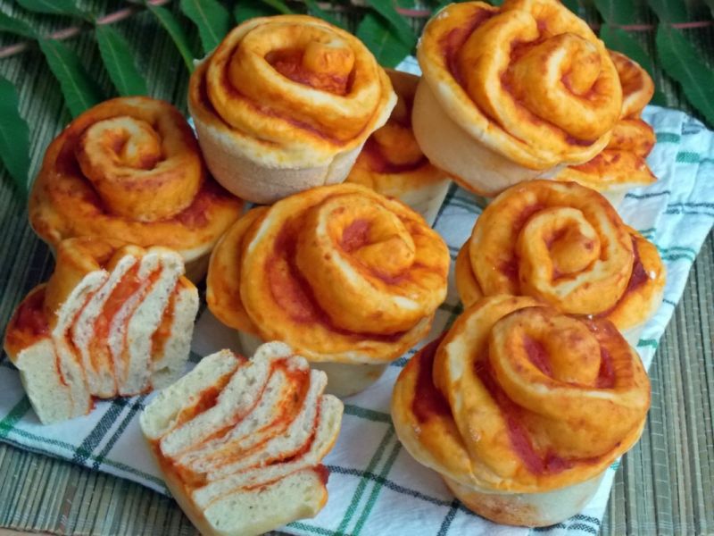 Bułeczki z Ajvar Bułeczki z Ajvar