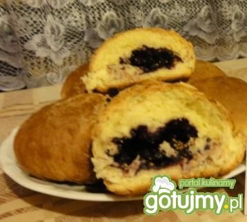 Bułeczki z jagodami