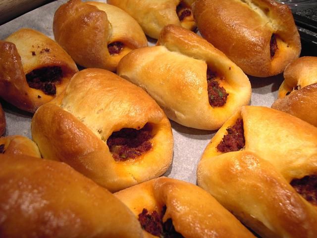 Buleczki z miesem - jak paszteciki Buleczki z miesem - jak paszteciki