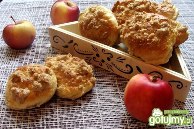 Bułeczki z otrębową kruszonką  Bułeczki z otrębową kruszonką